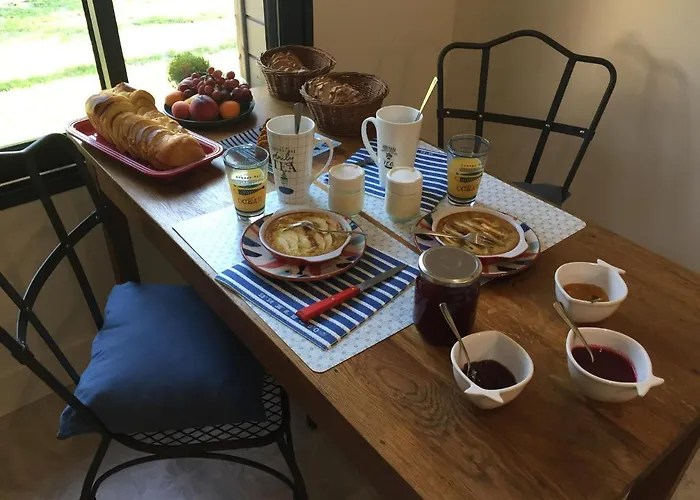 Bed and Breakfast A La Birochere D Hotes Classee 3 Cles Et Accueil Velo 3*