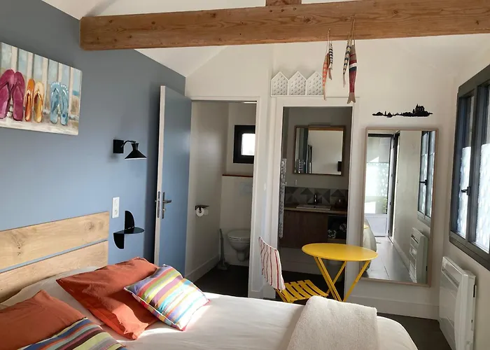 A La Birochere D Hotes Classee 3 Cles Et Accueil Velo Alojamento de Acomodação e Pequeno-almoço